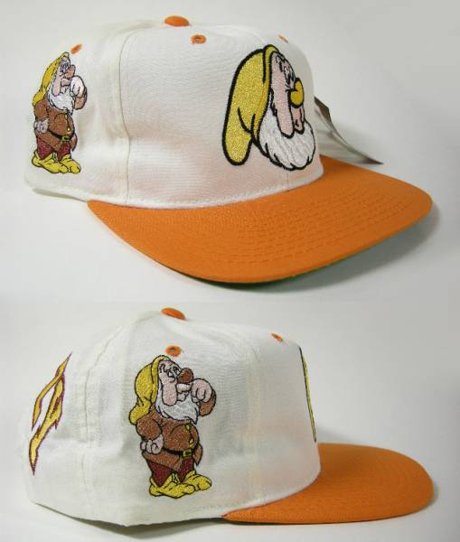 7人の小人 90s VINTAGE デッドストック ヴィンテージ スナップバック キャップ SNAPBACK VINTAGE ディズニー CAP アメコミ_画像2