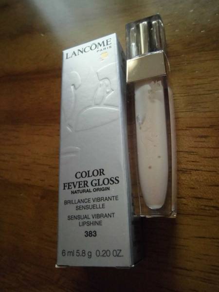 *** Lancome *COLOR FEVER GLOSS 383* box attaching almost new goods **