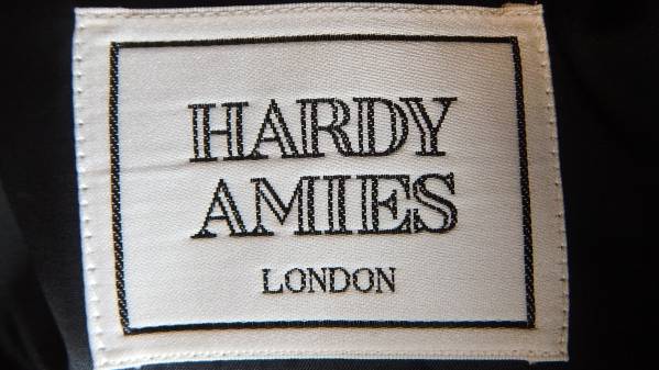  прекрасный товар [HARDY AMIES Hardy * Amies ] подкладка есть пальто L