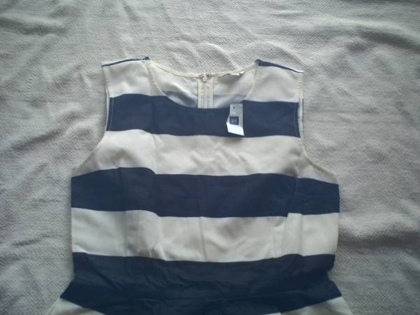 ★ＧＡＰ ノースリーブ 黒x白 ボーダー ワンピース Ｌ 新品★