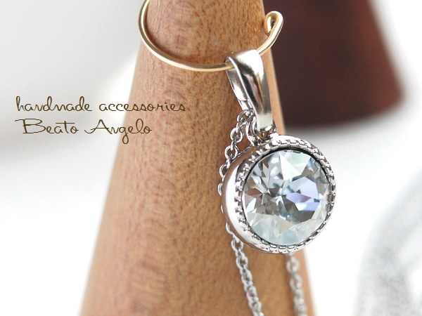 **+angelo+ Swarovski 1088. колье (n-075)C голубой затенитель от солнца S один шарик простой светло-серый 