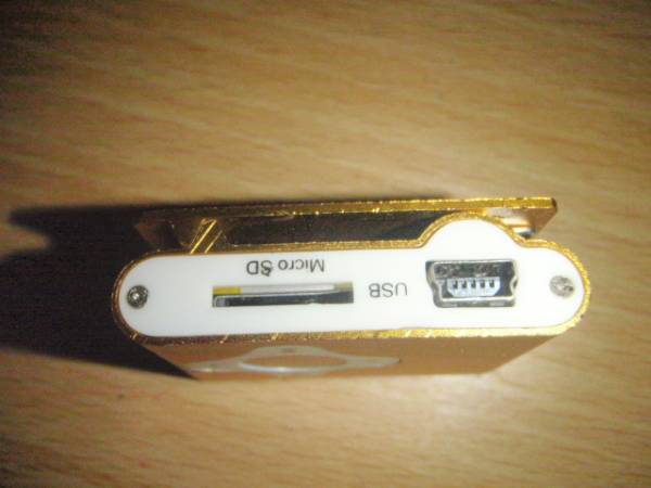09 　MP3音楽プレーヤ（Micro SD使用 USB充電 オリンジ色）_画像3