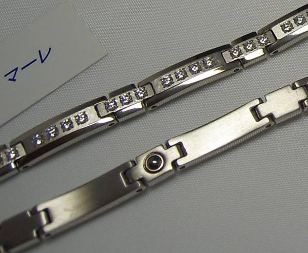 ■キュービックジルコニア白■ゲルマ3個付チタンブレスレット白