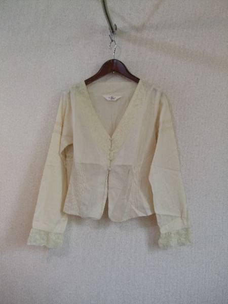 gfベージュレース付長袖羽織ブラウス（USED）60215)