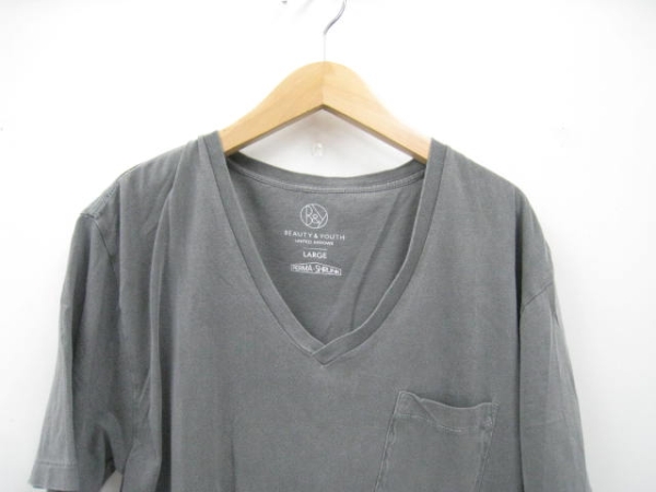 UNITED ARROWS ユナイテッドアローズ 半袖Tシャツ Vネック　L