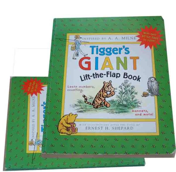 SHEPARD「TIGGER'S GIANT/LIFT-THE-FLAP BOOK」しかけ絵本_画像1