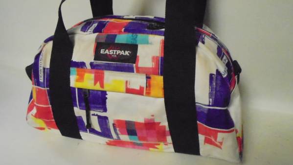 EASTPAK East упаковка сумка "Boston bag" общий рисунок 