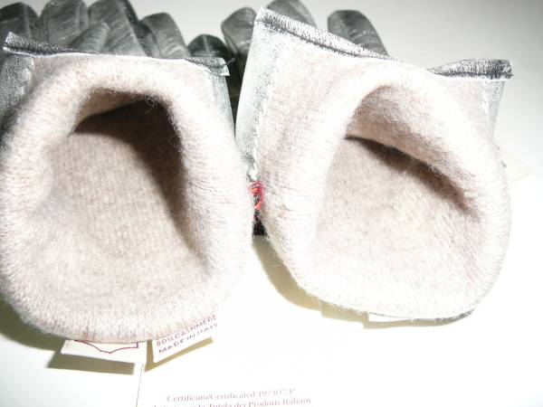 wa. equipped Italy made reverse side knitted leather gloves silver 