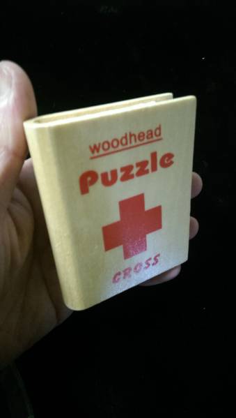 WOOD HEAD PUZZLE Cross кейс . круг .. книга@ type 