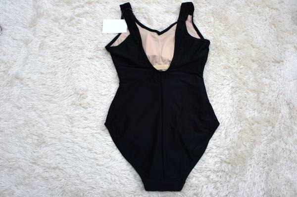  new goods : total lining attaching . integer *tsuru Sara * Stone attaching * One-piece swimsuit S black 