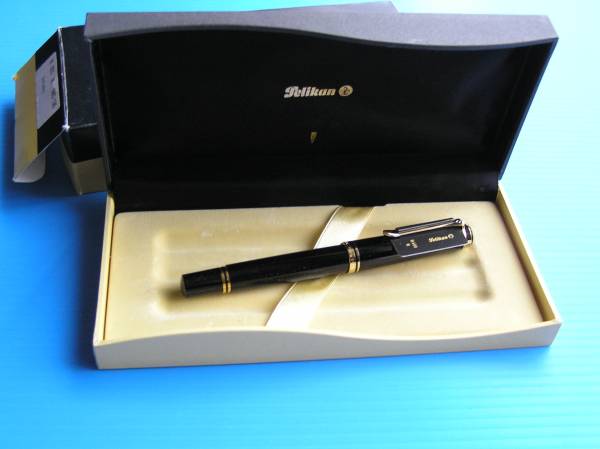 Новый Pelican Pelikan M600 Black Fountain Pen Nib M