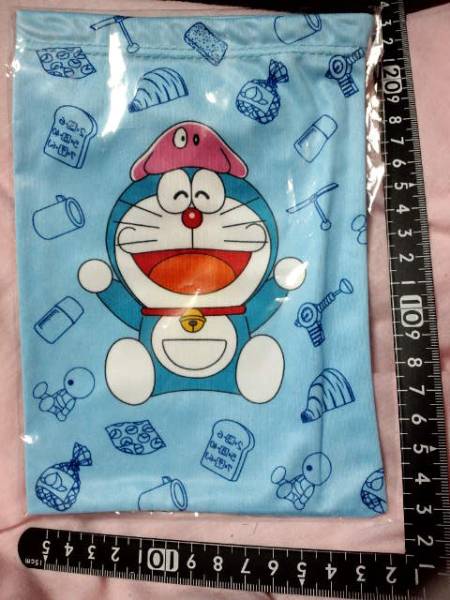 非売品☆イオン☆ドラえもん☆THE MOVIE2013☆巾着☆残1