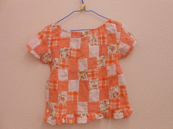 ●女の子用/NICLAND/半袖Tシャツ/花柄/オレンジ色/100