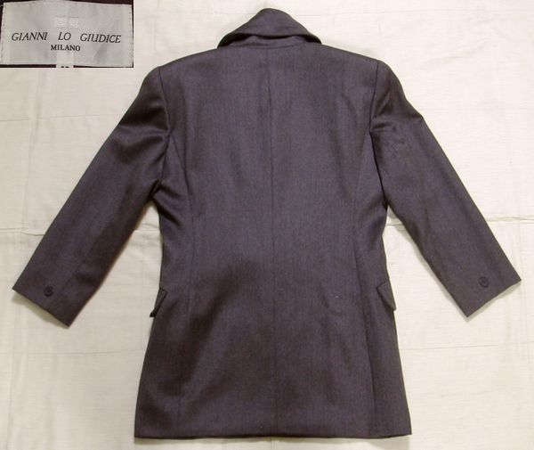 ■美品:GIANNI LO GIUDICE紫系襟が大きいジャケット M 　　DmL55_画像2