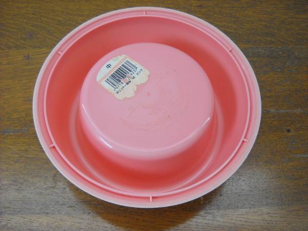 ポリカラー　食器　M　冨士型　エサ入れ　水入れ　中　ピンク　犬　ネコ　ペット