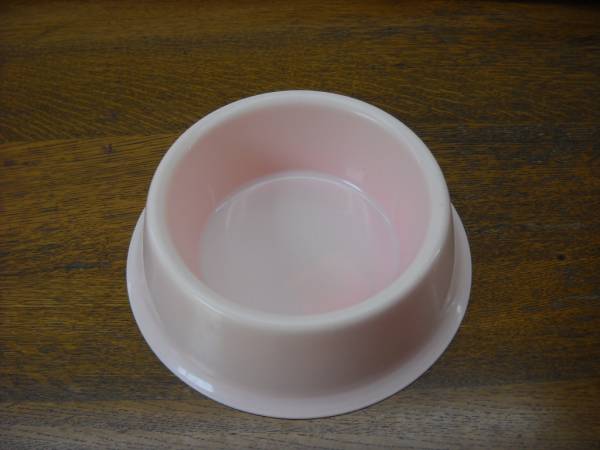 ポリカラー　食器　M　冨士型　エサ入れ　水入れ　中　ピンク　犬　ネコ　ペット