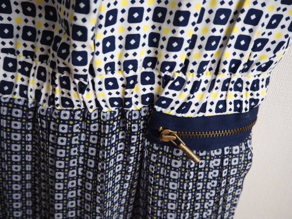 ☆未使用　トミーヒルフィガーTOMMYHILFIGER　ワンピース