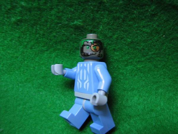 ☆レゴ-LEGO★フィグ★ロボット顔の未来の戦士★USED★レア色_画像2