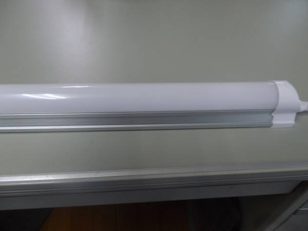 12V DC　蛍光灯型LED　１０W　１０００ルーメン_画像2