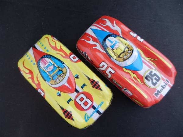 ブリキ　レースカー★ミニカー　赤、黄色２台　Made in Japan