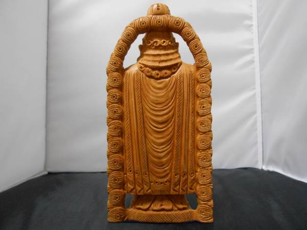 ヴェンカテーシュワラ 立像 木製 インド ヤントラ マントラ 仏像_画像3