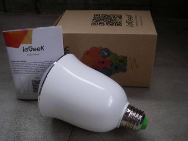 1103 新品 eGeek Bluetooth4.0 スピーカー内蔵 LED電球 H-1002_画像3
