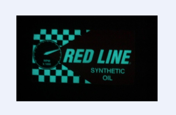 蓄光REDLINEレッドラインステッカー夜光　66×128送料62円_画像1