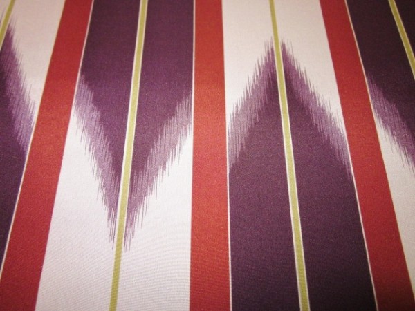 【京わぎれ】正絹 長襦袢はぎれ 矢絣大 紫/赤茶 袷替え袖用4.4m_画像3