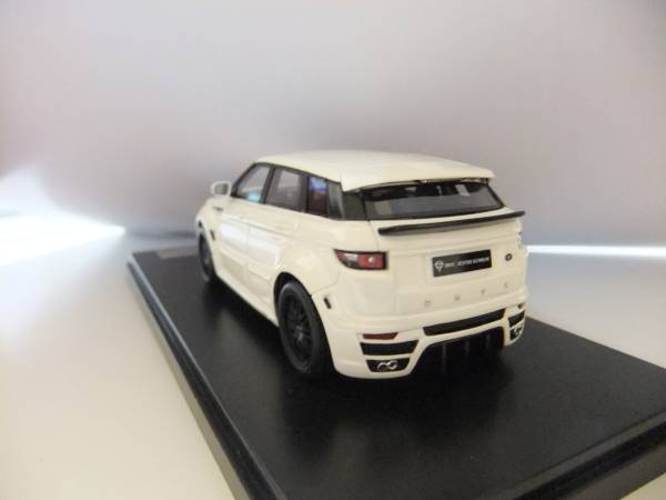 Amazon.co.jp: ウィリー 1/24 ランドローバー イヴォーク ホワイト ダイキャストカー 完成品 WL-24021W White :  ホビー