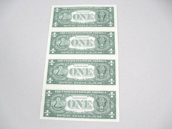 日本全国送料無料商品 特集 新品 アメリカ米国 1ドル札(米国1ドル紙幣) 4枚未裁断シート 世界