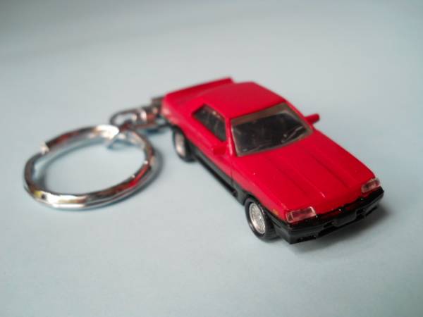  key holder Nissan Skyline 2000 turbo RS-X red iron mask mascot accessory 