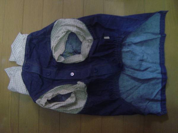 MICKEY　MOUSE　サイズはL　