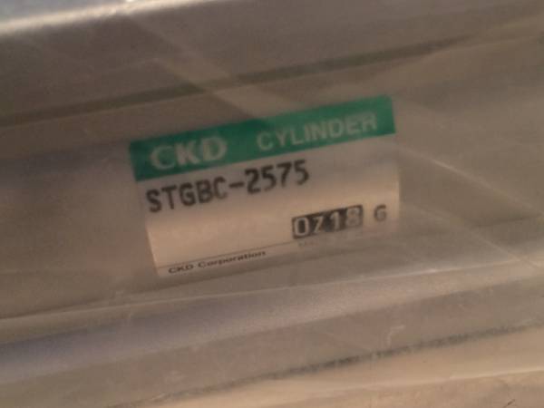 CKD　STGBC-2575　未使用　センサー付き　（g2-4）