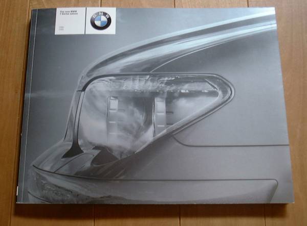  new BMW7 series saloon 2002 year issue 