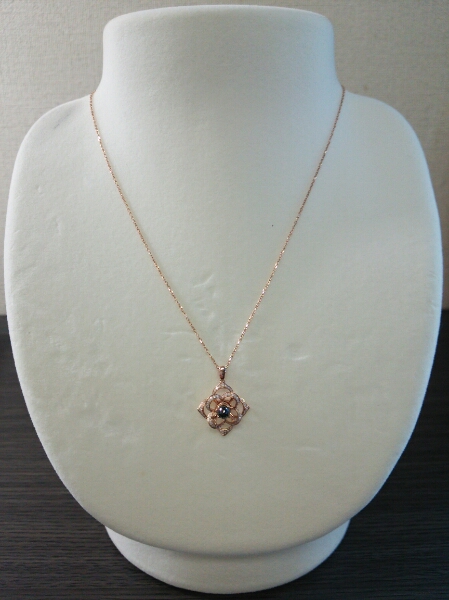 * новый товар цветок чёрный бриллиант & diamond K18PG колье цветок *