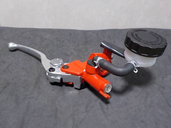 GS400 GSX400E GT380 Z400FX Z400GP Wディスク用 別体 マスター 赤 新品 ゼファー400 XJ400 CBR400F XJR400 ジェイド 5/8
