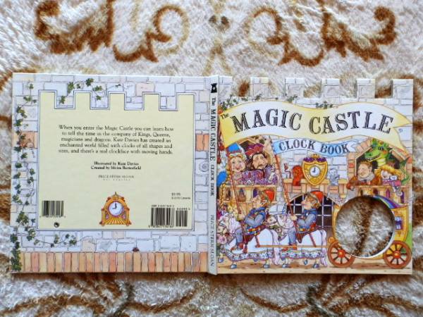 .. The MAGIC CASTLE: CLOCK BOOK 英語時計絵本の画像1