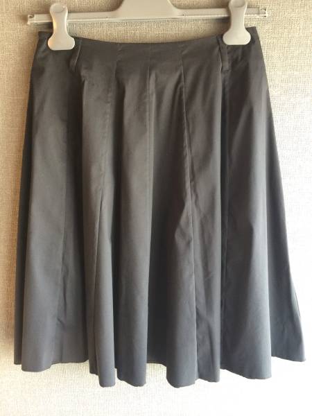 新品 プラダ 最高級 コットン フレア スカート 38 黒 ブラック PRADA_画像2
