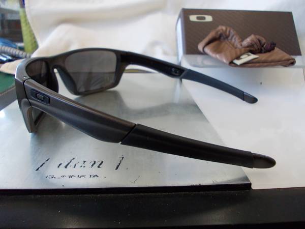 OakleyオークリーJURY4045-01サングラスDistressedGrey OakleyオークリーJURY4045-01サングラスDistressedGrey