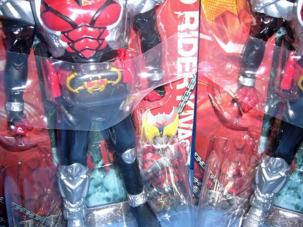 仮面ライダーキバ　ビッグサイズソフビフィギュア　全2種セット