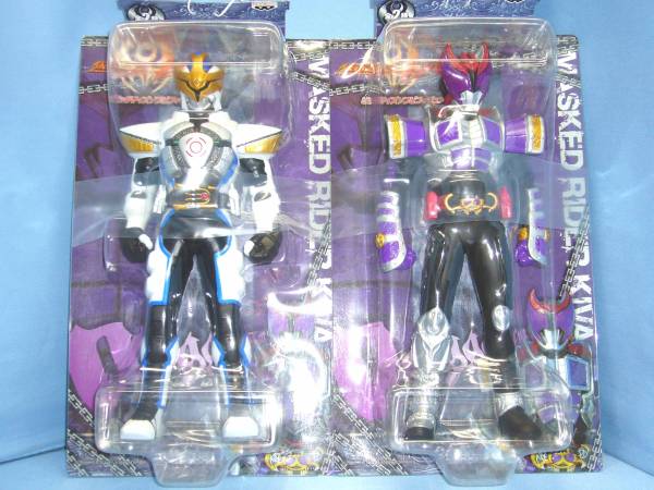 仮面ライダーキバ　ビッグサイズソフビフィギュア4　全2種セット