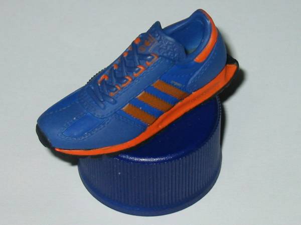 * Adidas adidas bottle cap 12 FOML-1 blue x orange