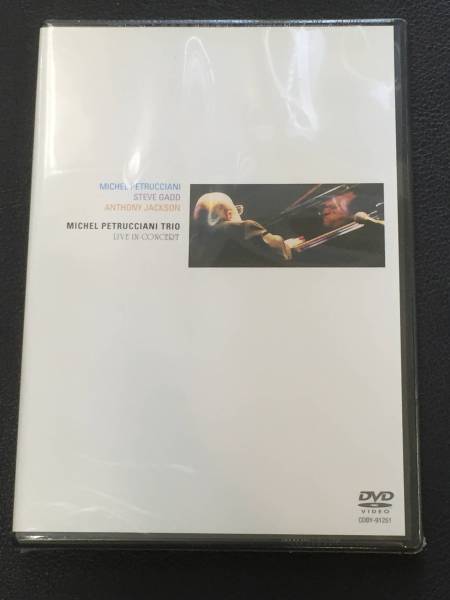 新品未開封DVD☆ミシェル・ペトルチアーニ・トリオ　ライヴ.。 (2006/09/27)/＜COBY91251＞: