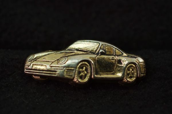 ☆ PORSCHE 3D立体ピンバッジ ポルシェ911ターボS 3.6S 3.3S gold ocitys W26mm euroコレクション_W=26mm