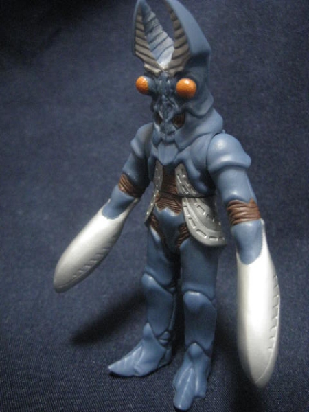 プレイヒーロー　ウルトラ怪獣　バルタン星人　ソフビ
