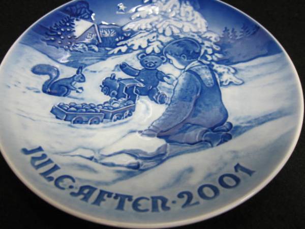 …ビングオーグレンダールB&G イヤープレート 2001…　飾皿絵皿_画像2