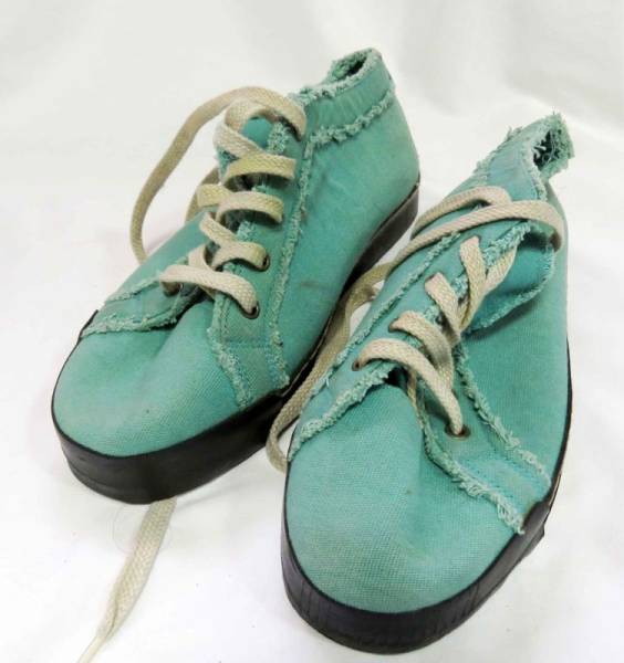  emerald green. canvas shoes / dead stock 