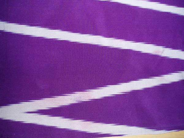 濃い紫地にグレーのギザギザ　１４０㎝　さ_画像3