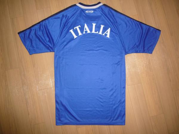 プーマ　イタリア代表ユニフォームシャツ Ｍサイズ_画像2
