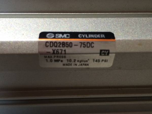 SMC　CDQ2B50-75DC-X671　未使用品？?。ˋ13）